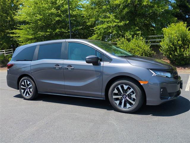 new 2025 Honda Odyssey car, priced at $43,670