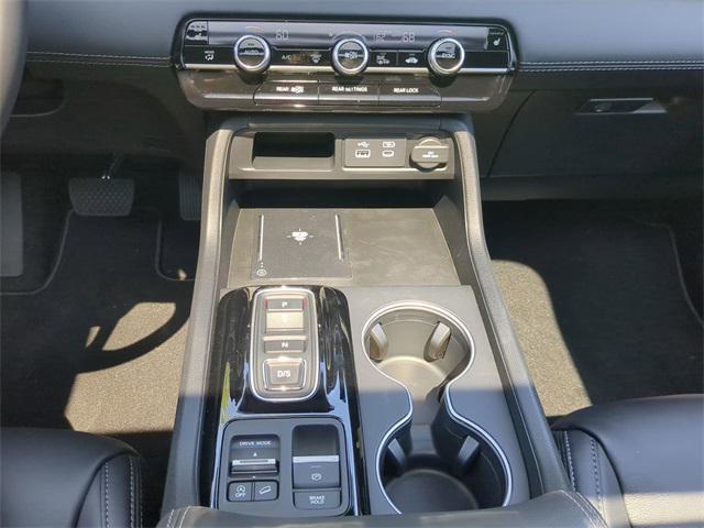 new 2025 Honda Pilot car, priced at $51,505