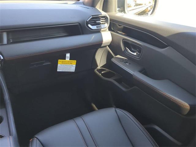 new 2025 Honda Pilot car, priced at $50,895