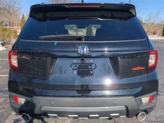 new 2025 Honda Passport car, priced at $46,395