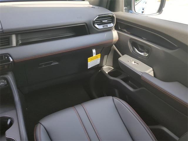 new 2025 Honda Pilot car, priced at $51,305