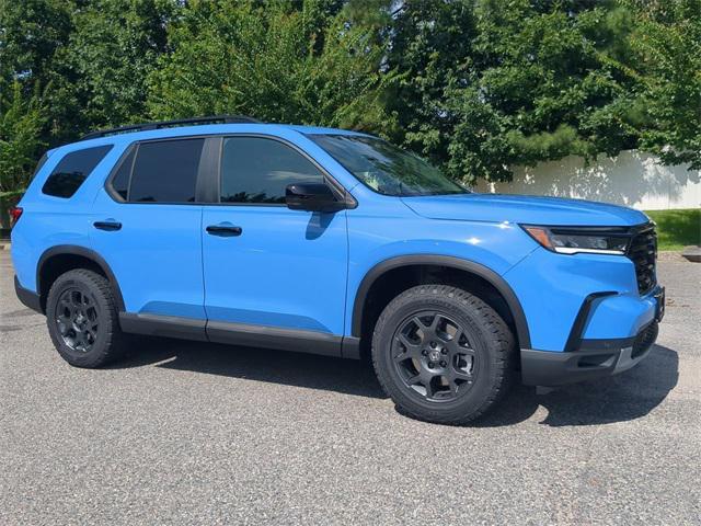 new 2025 Honda Pilot car, priced at $51,305