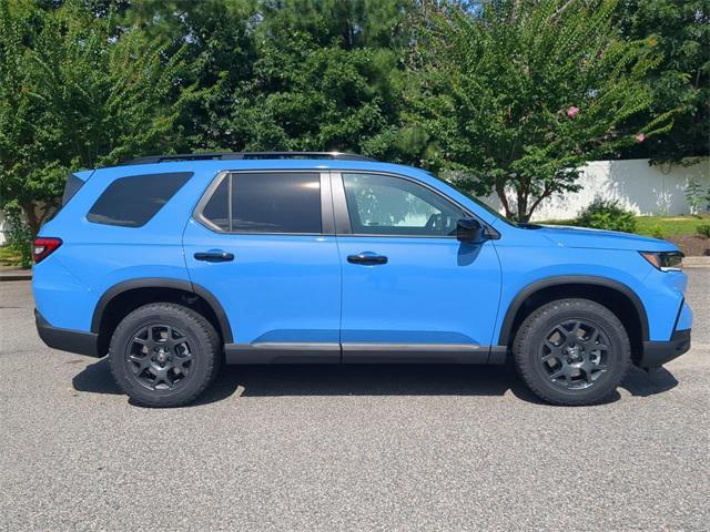 new 2025 Honda Pilot car, priced at $51,305