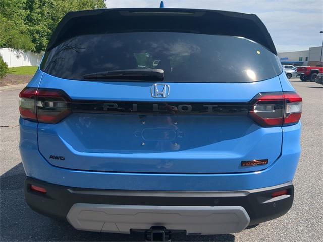 new 2025 Honda Pilot car, priced at $51,305