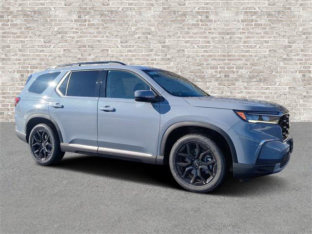 new 2025 Honda Pilot car, priced at $53,350