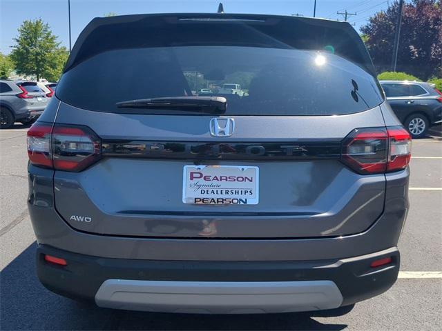 new 2025 Honda Pilot car