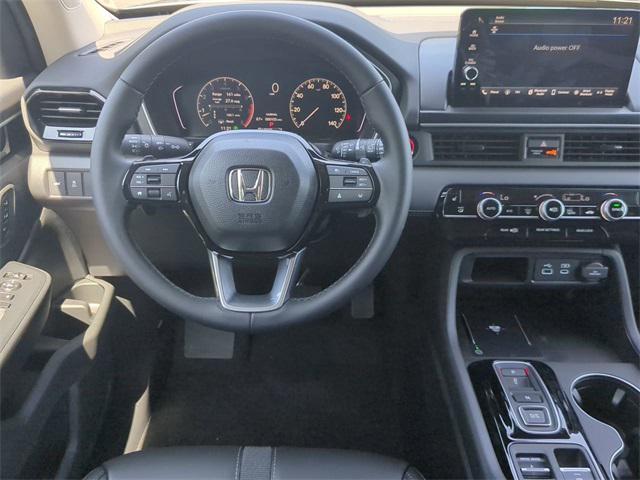 new 2025 Honda Pilot car