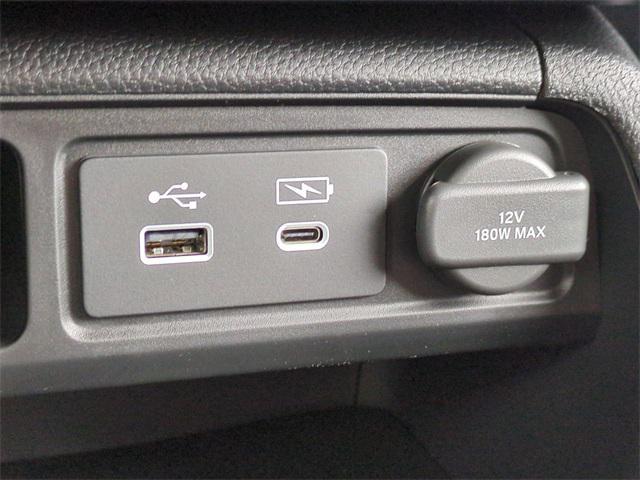 new 2025 Honda Pilot car, priced at $47,095