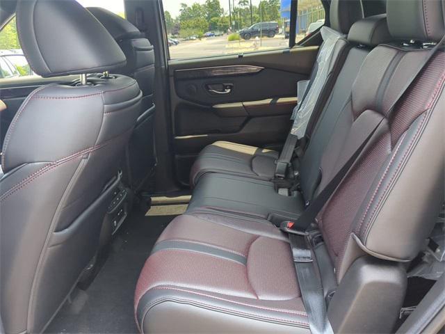 new 2025 Honda Pilot car, priced at $56,760