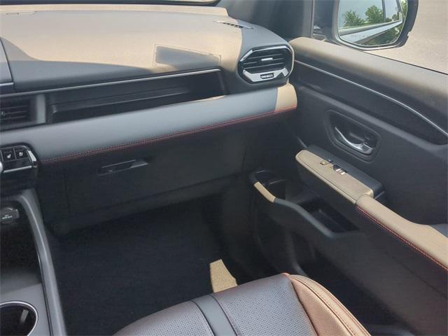 new 2025 Honda Pilot car, priced at $56,760