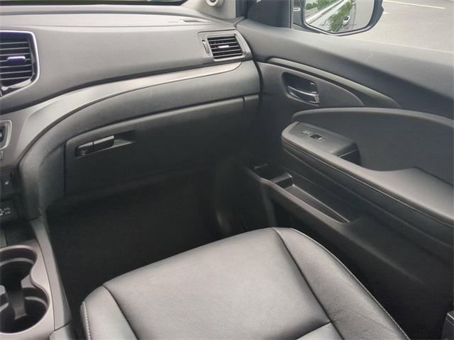 used 2022 Honda Pilot car, priced at $36,734