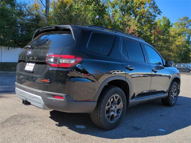 new 2025 Honda Pilot car, priced at $50,895