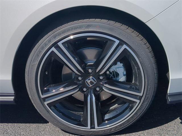 new 2025 Honda Accord Hybrid car, priced at $35,260