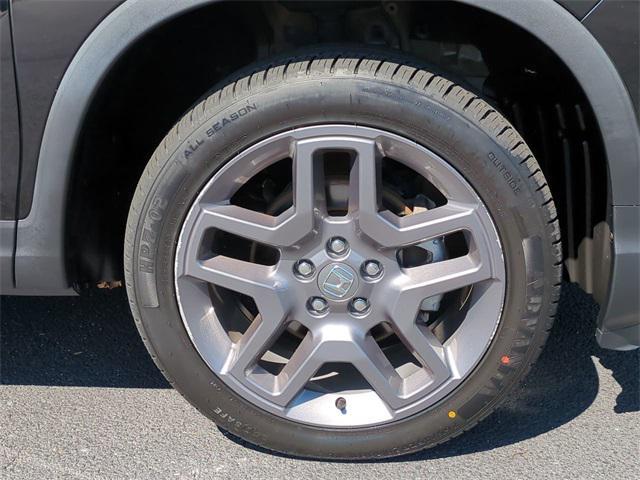 used 2022 Honda Passport car, priced at $30,900