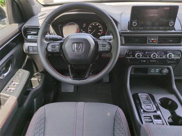 new 2025 Honda Pilot car, priced at $44,205