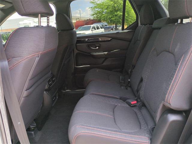 new 2025 Honda Pilot car, priced at $44,205