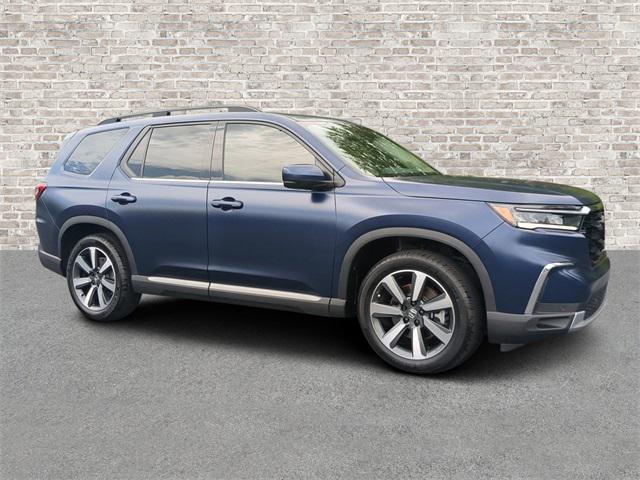 used 2024 Honda Pilot car, priced at $42,937