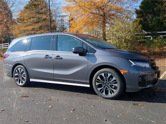 new 2025 Honda Odyssey car, priced at $52,275