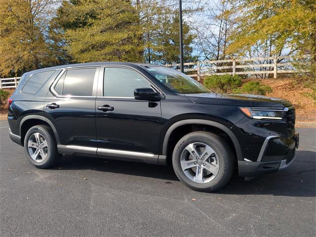 new 2025 Honda Pilot car, priced at $47,725