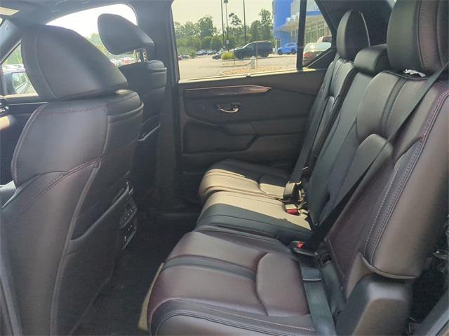 new 2025 Honda Pilot car, priced at $56,030