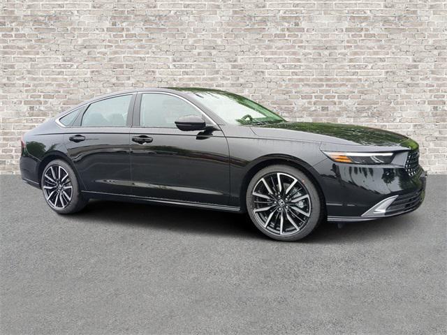 new 2025 Honda Accord Hybrid car, priced at $37,620