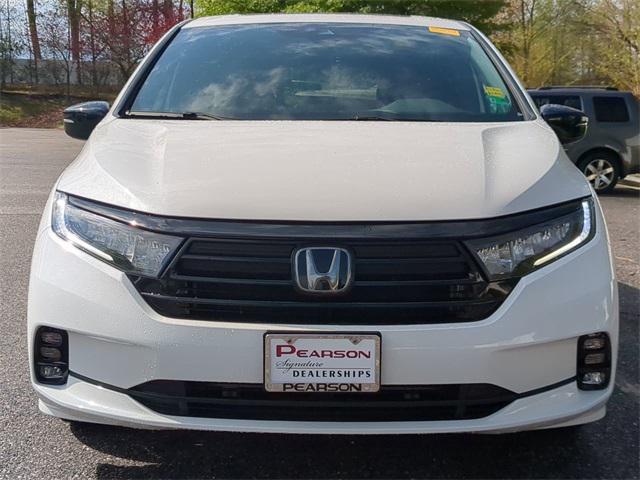 used 2023 Honda Odyssey car, priced at $33,000