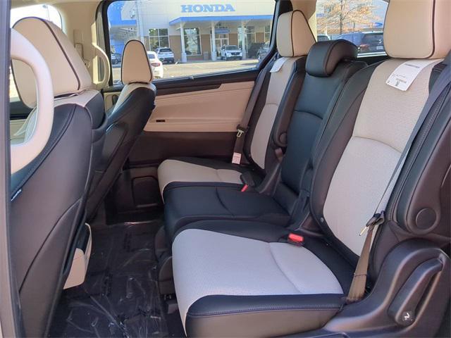 new 2025 Honda Odyssey car, priced at $52,275