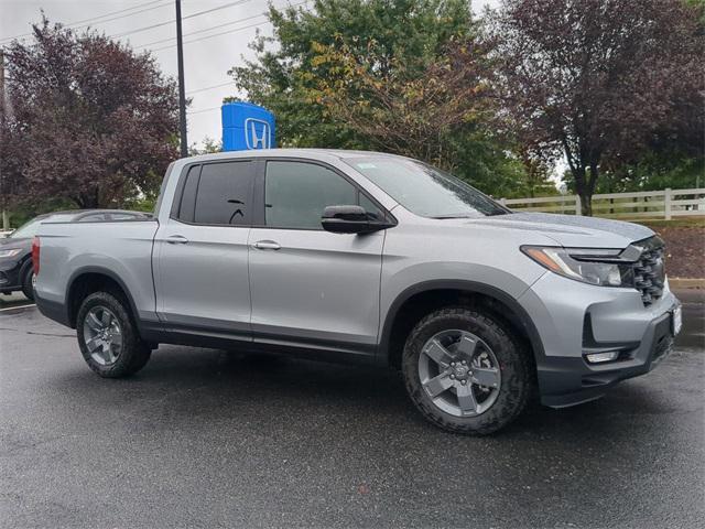 new 2025 Honda Ridgeline car, priced at $47,025