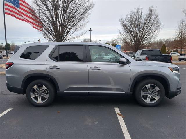 new 2025 Honda Pilot car, priced at $46,695