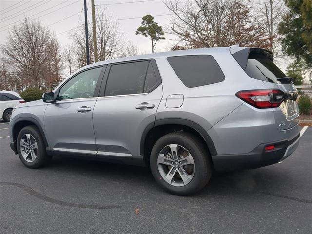 new 2025 Honda Pilot car, priced at $46,695