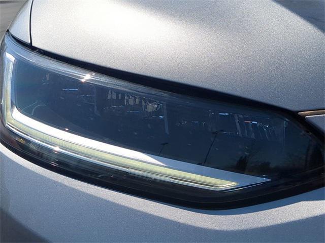 new 2025 Honda HR-V car, priced at $28,295