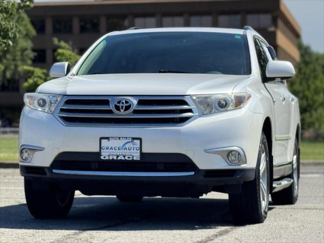 used 2011 Toyota Highlander car, priced at $17,000