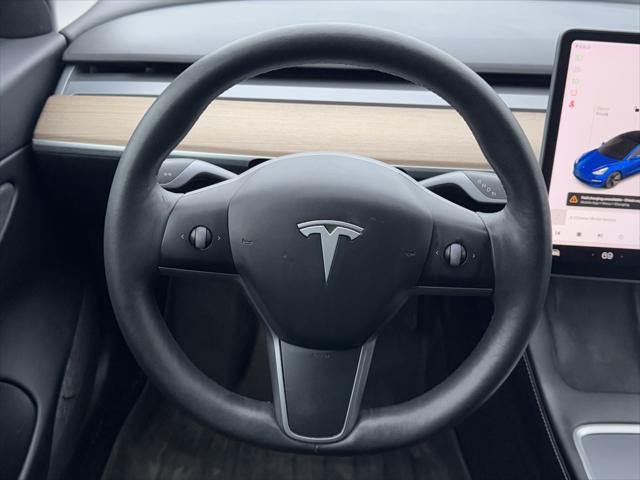 used 2021 Tesla Model 3 car, priced at $21,000