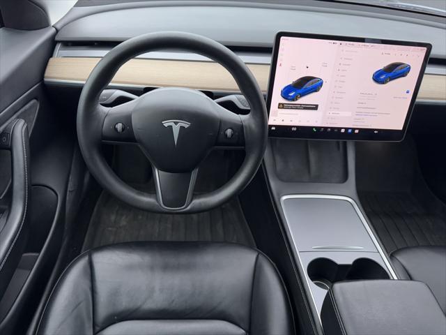 used 2021 Tesla Model 3 car, priced at $21,000