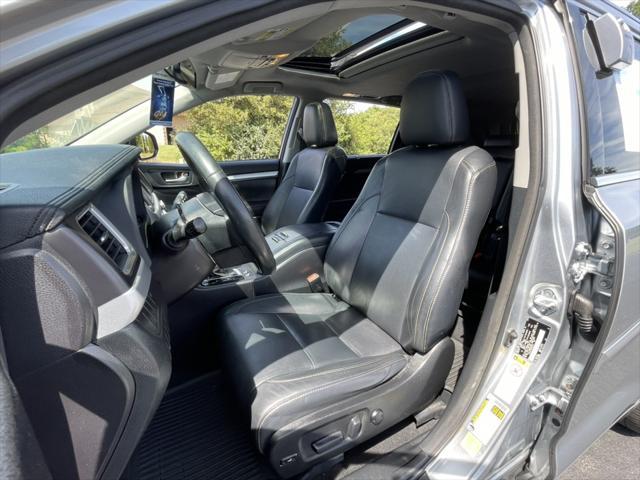 used 2016 Toyota Highlander car, priced at $22,400