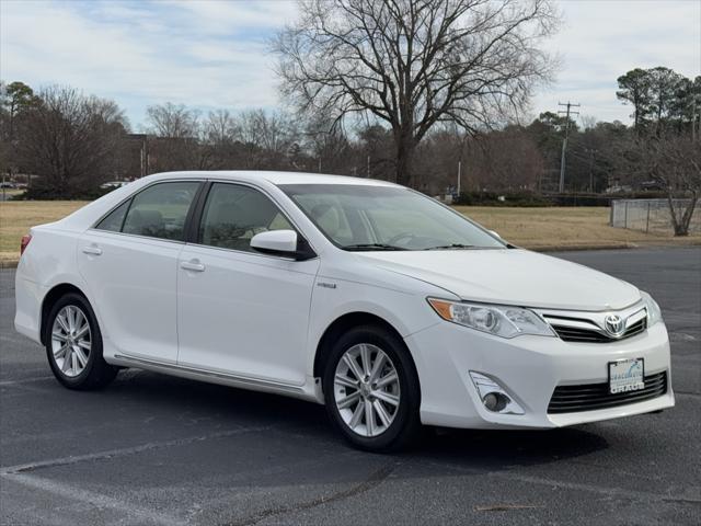 used 2012 Toyota Camry Hybrid car, priced at $12,400