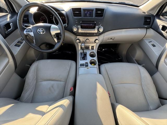 used 2012 Toyota Highlander car, priced at $16,500