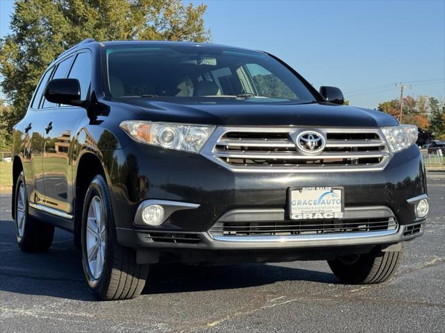 used 2012 Toyota Highlander car, priced at $16,500