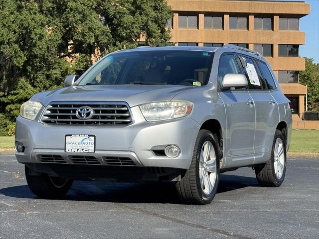 used 2010 Toyota Highlander car, priced at $13,400