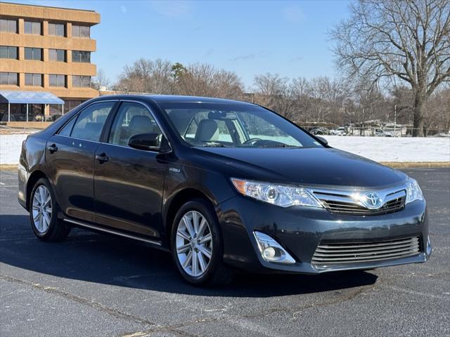 used 2012 Toyota Camry Hybrid car, priced at $12,000