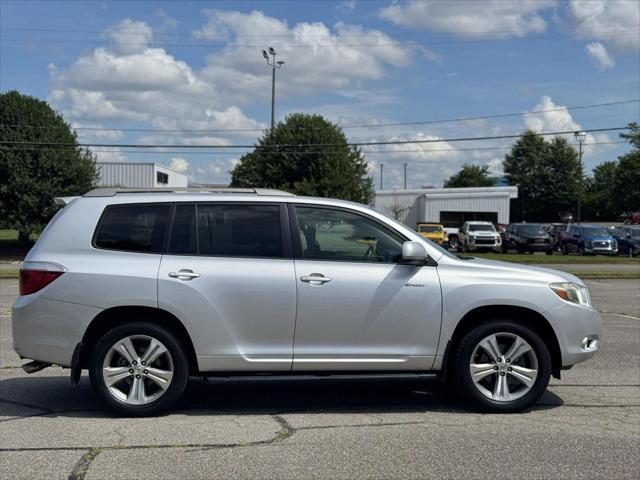 used 2008 Toyota Highlander car, priced at $11,400
