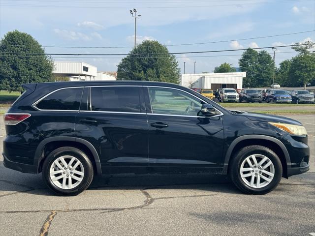 used 2015 Toyota Highlander car, priced at $18,000