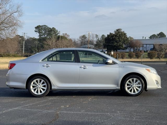 used 2012 Toyota Camry Hybrid car, priced at $11,700