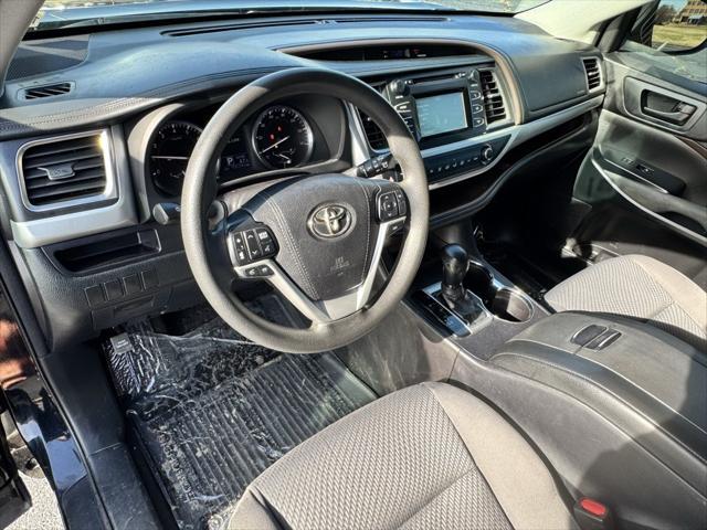 used 2015 Toyota Highlander car, priced at $17,600