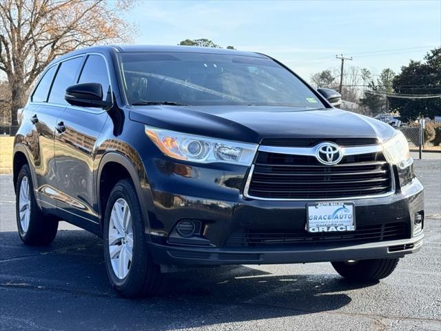 used 2015 Toyota Highlander car, priced at $17,600