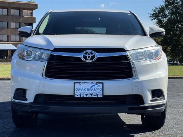 used 2015 Toyota Highlander car, priced at $21,000