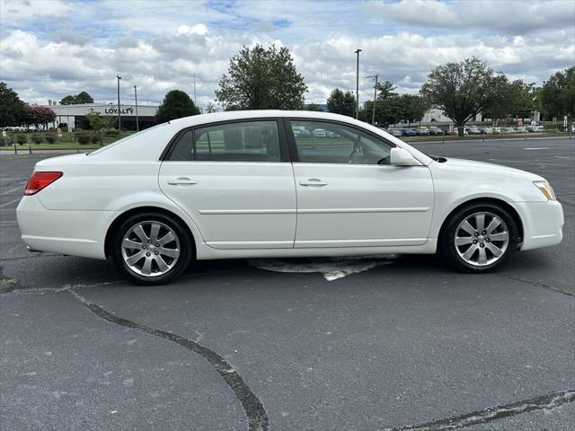 used 2007 Toyota Avalon car, priced at $9,000