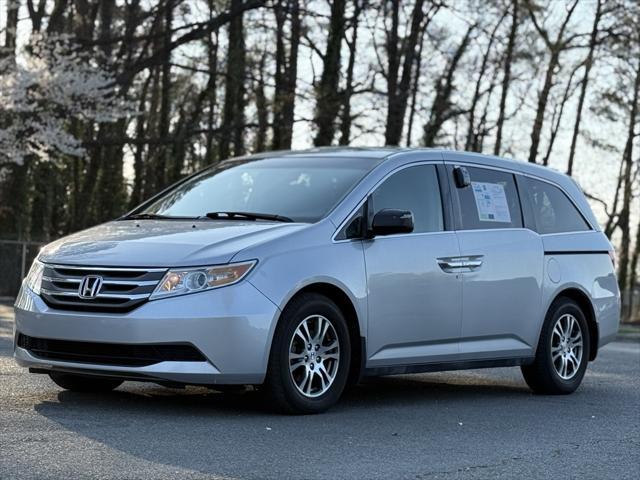 used 2013 Honda Odyssey car, priced at $13,400