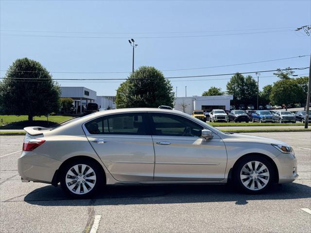 used 2013 Honda Accord car, priced at $16,400