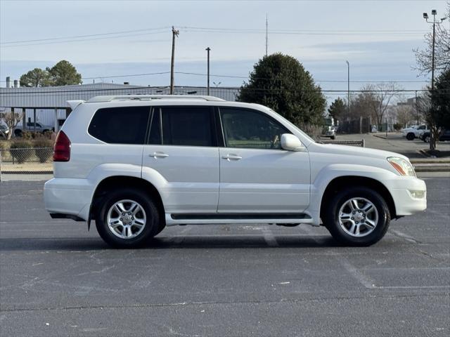 used 2005 Lexus GX 470 car, priced at $14,900